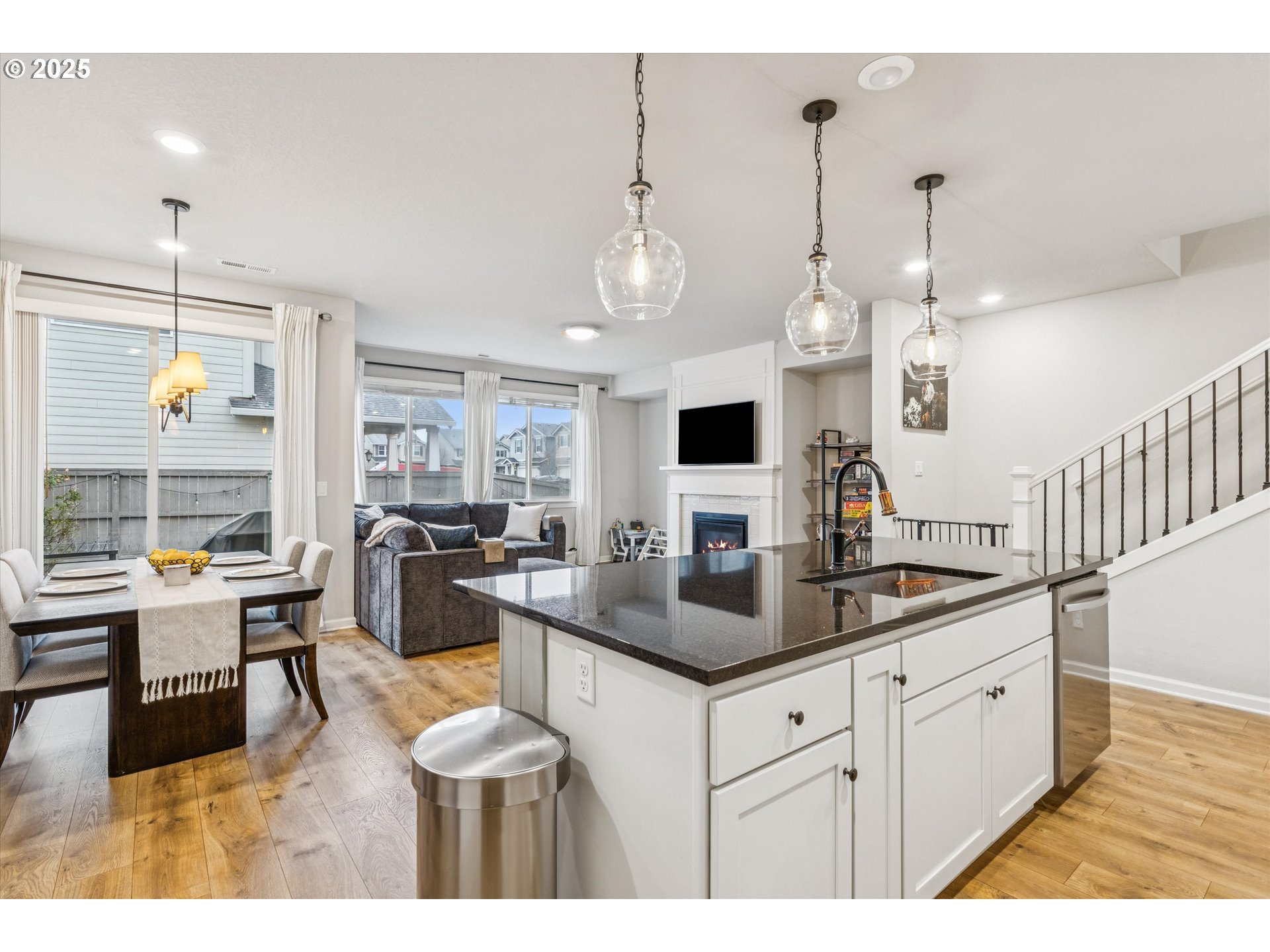 2081 Silverstone Drive Forest Grove, OR 97116 - Photo 11 of 36