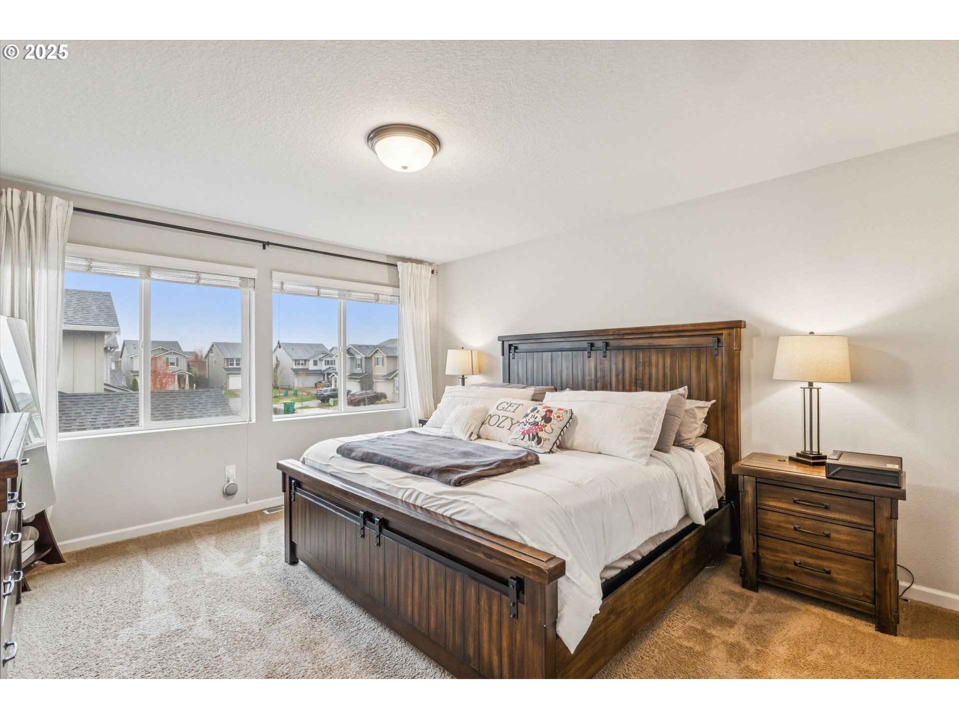 2081 Silverstone Drive Forest Grove, OR 97116 - Photo 17 of 36