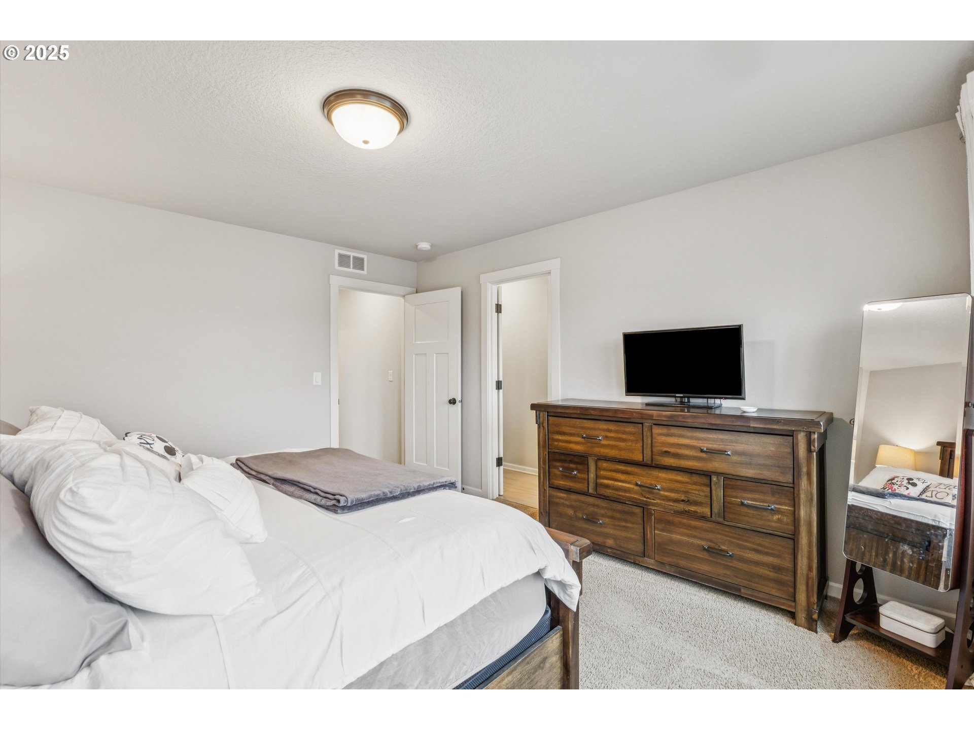 2081 Silverstone Drive Forest Grove, OR 97116 - Photo 19 of 36