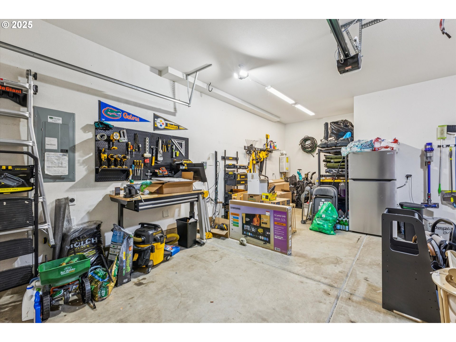 2081 Silverstone Drive Forest Grove, OR 97116 - Photo 30 of 36