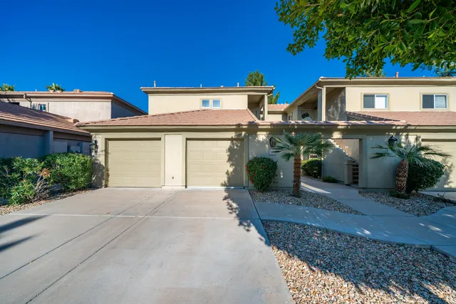 $2,600 | 7401 West Arrowhead Clubhouse Drive, Unit 2013, Glendale, AZ 85308