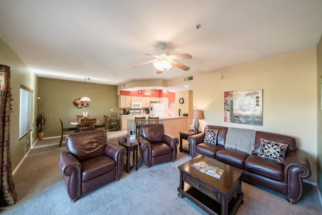 $2,600 | 7401 West Arrowhead Clubhouse Drive, Unit 2013, Glendale, AZ 85308