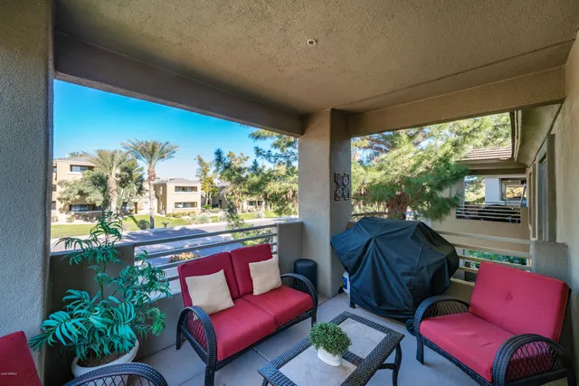 $2,600 | 7401 West Arrowhead Clubhouse Drive, Unit 2013, Glendale, AZ 85308