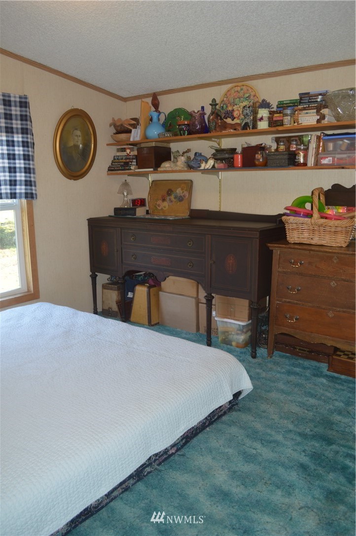 591 Smith Creek Road Raymond, WA 98577 - Photo 8 of 10 Gallery Image 8
