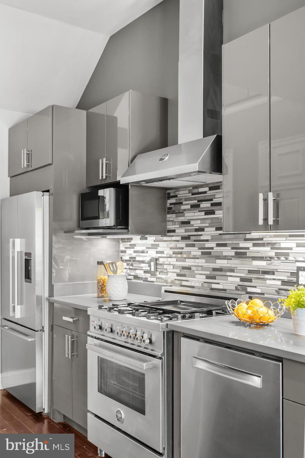 151 V Street Northwest, Unit 4 Washington, DC 20001 - Photo 11 of 48