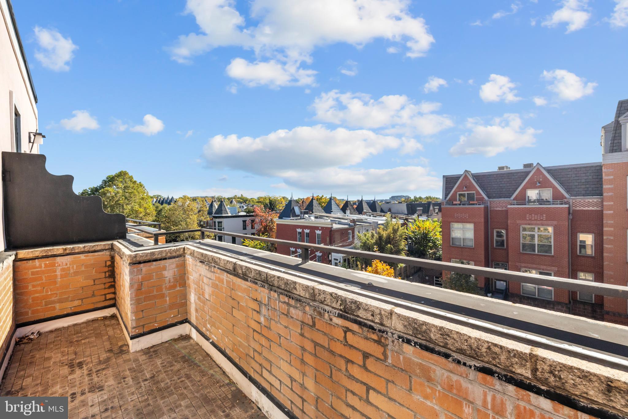 151 V Street Northwest, Unit 4 Washington, DC 20001 - Photo 34 of 48