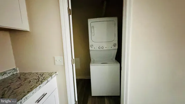 $1,700 | 515 Broadway Street, Quantico, VA 22134