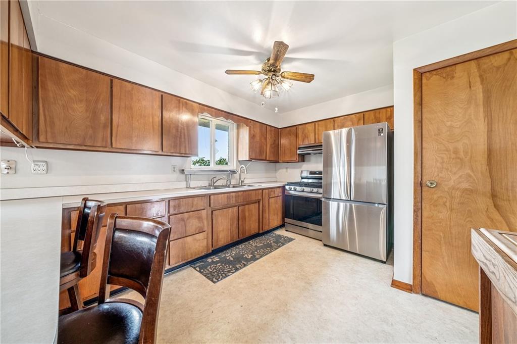 1051 Elicker Road New Kensington, PA 15068 - Photo 8 of 31 Gallery Image 8