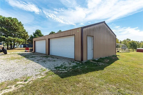 $249,900 | 5068 Jack Morgan Road, Austin, IN 47102