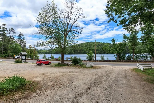 $3,500 | 1002 Highway 3, Unit 3 WEST, Holderness, NH 03245