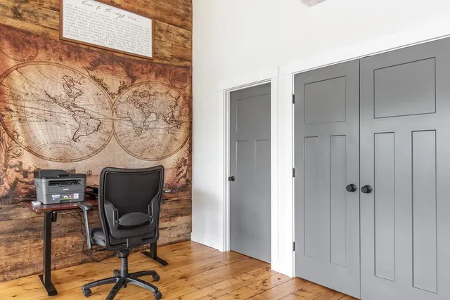 $3,500 | 1002 Highway 3, Unit 3 WEST, Holderness, NH 03245