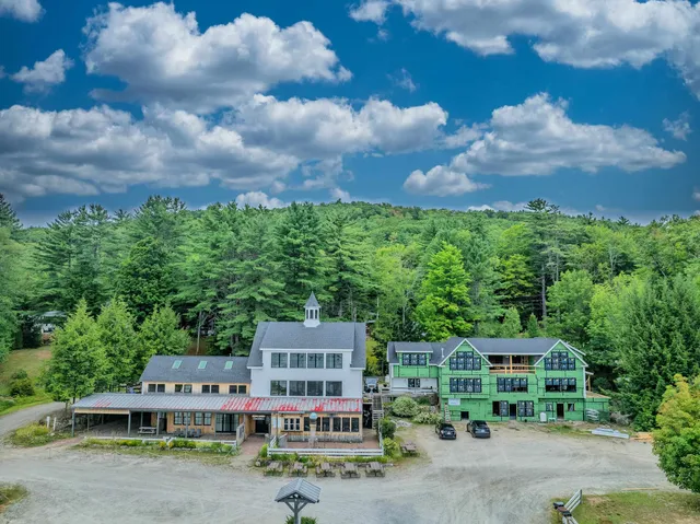 $3,500 | 1002 Highway 3, Unit 3 WEST, Holderness, NH 03245