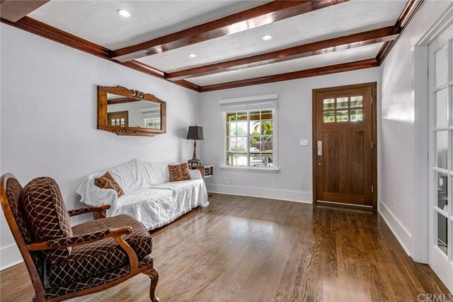 $1,512,000 | 5218 El Rio Avenue, Eagle Rock, CA 90041