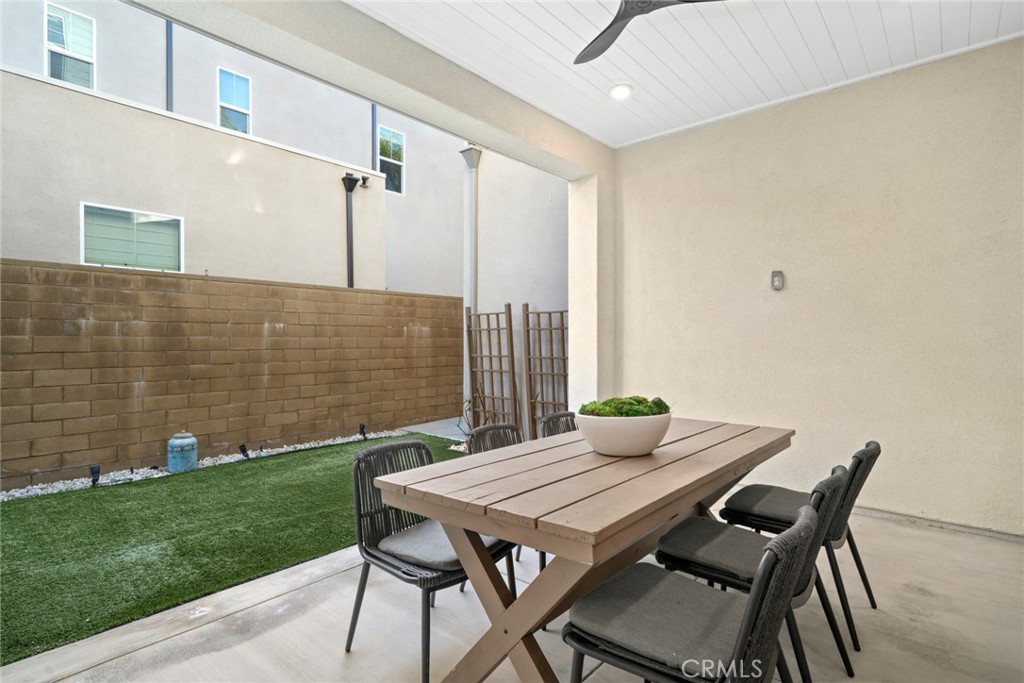 126 Scale Irvine, CA 92618 - Photo 13 of 37