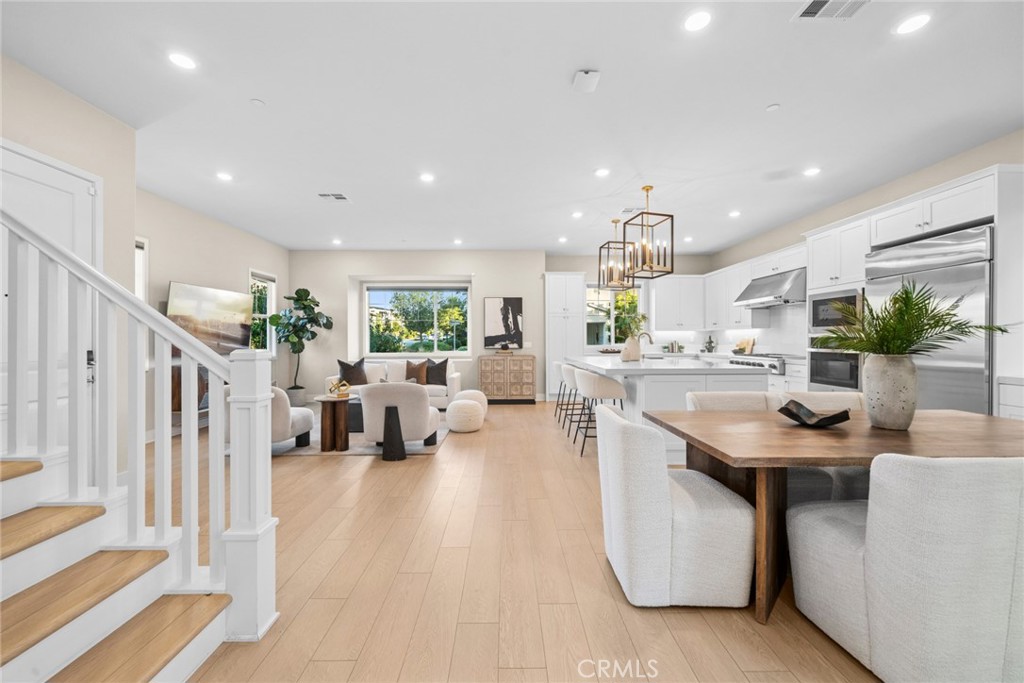 126 Scale Irvine, CA 92618 - Photo 18 of 37