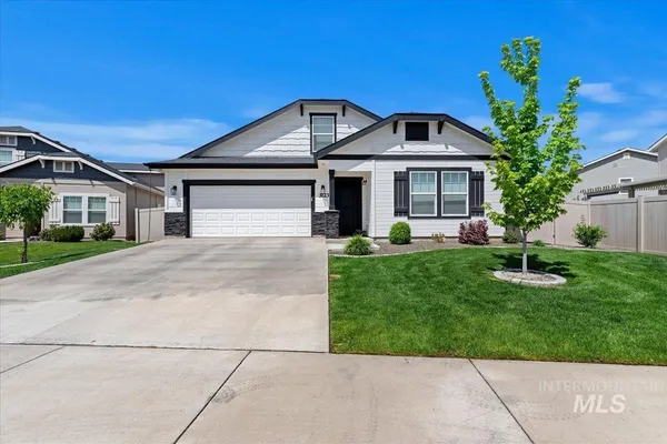 $559,000 | 3123 North Greengate Way, Star, ID 83669