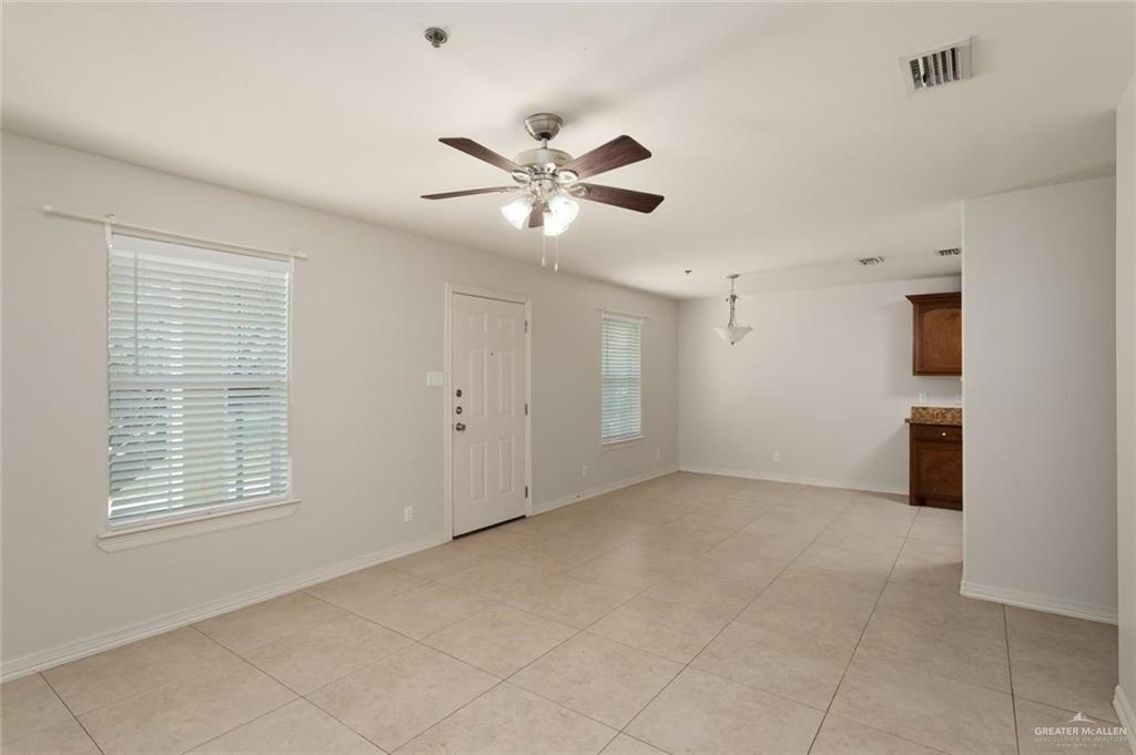 1105 West Stubbs Street, Unit 5 Edinburg, TX 78539 - Photo 6 of 12 a view of an empty room with a window
