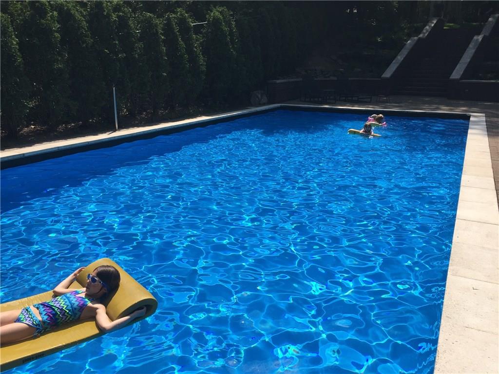 5435 Dunmoyle Street Pittsburgh, PA 15232 - Photo 4 of 25