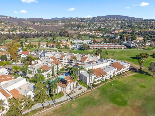 $4,150 | 2639 Pirineos Way, Unit 231, Carlsbad, CA 92009