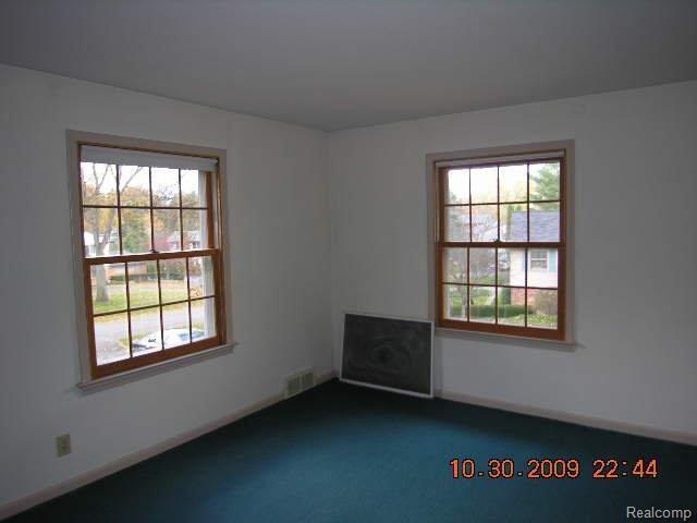 982 Rock Spring Road Bloomfield Hills, MI 48304 - Photo 10 of 12 bed 3