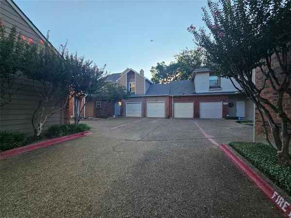 $2,000 | 2507 Plumgrove Circle, Arlington, TX 76006