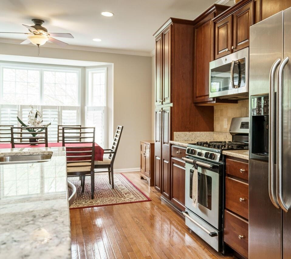 6903 Middleboro Drive Raleigh, NC 27612 - Photo 13 of 26 Kitchen