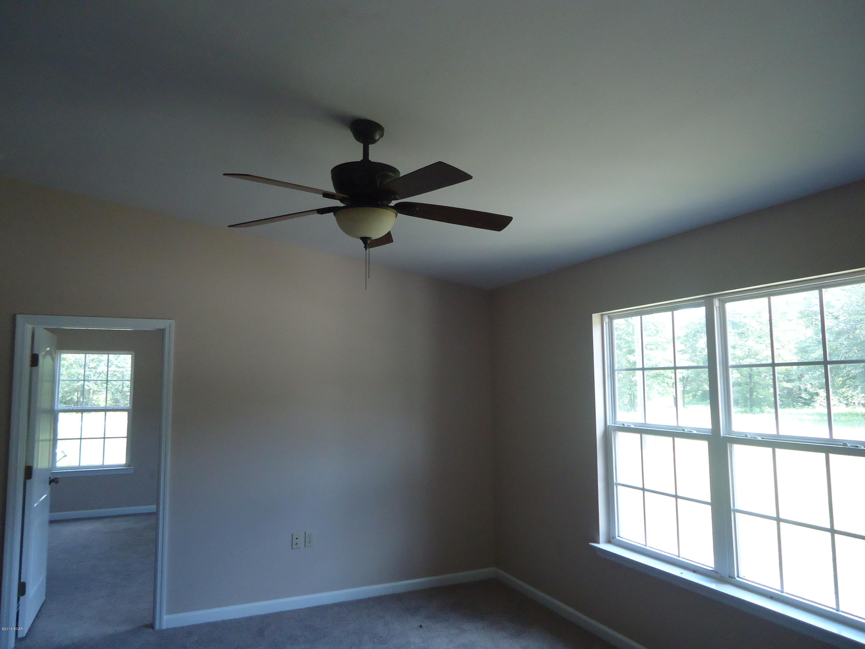 6587 Grande Oak Grand Ridge Grand Ridge, FL 32442 - Photo 25 of 28 Gallery Image 25