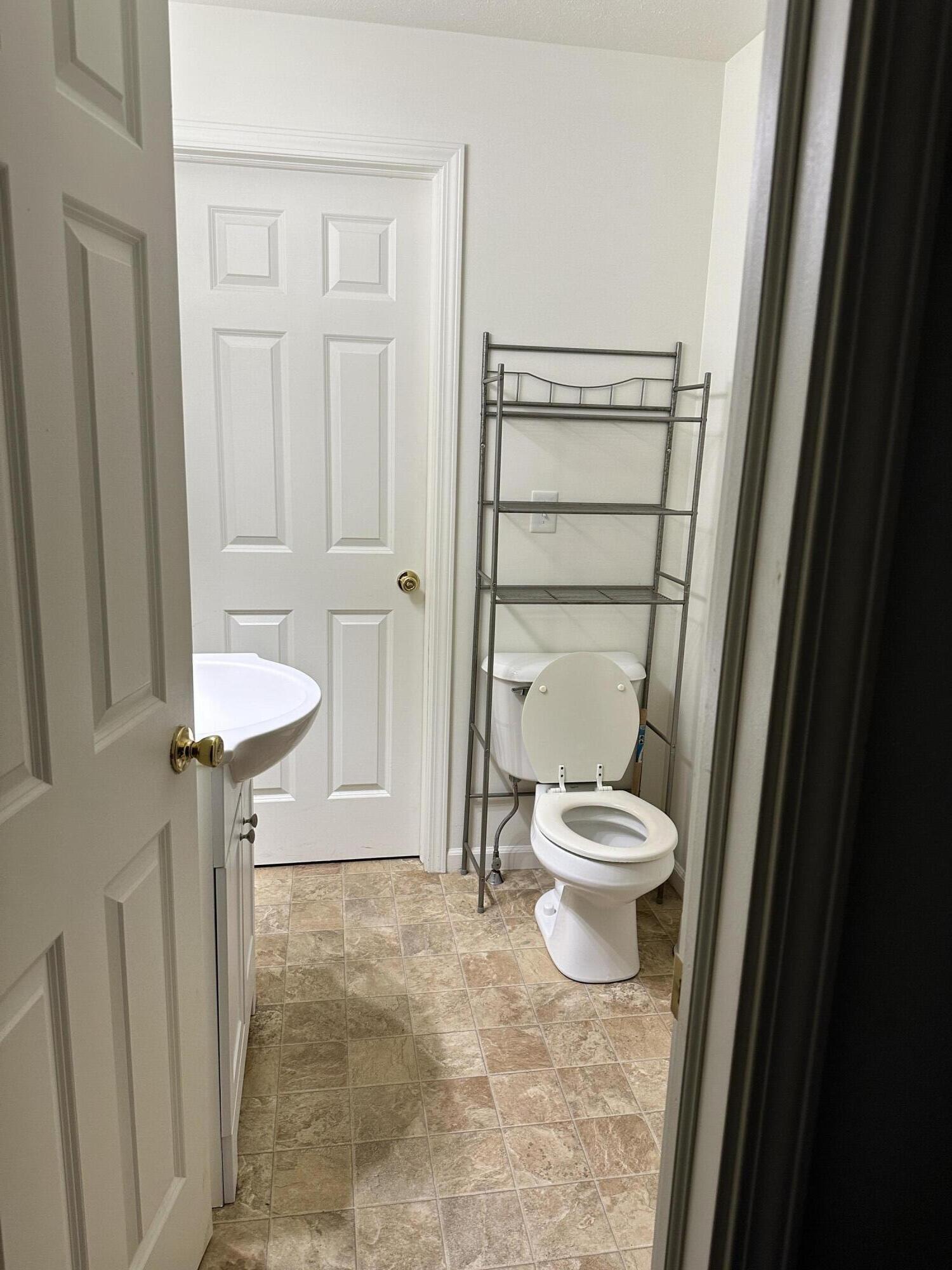345 West Franklin Avenue Reed City, MI 49677 - Photo 13 of 15 IMG_1247