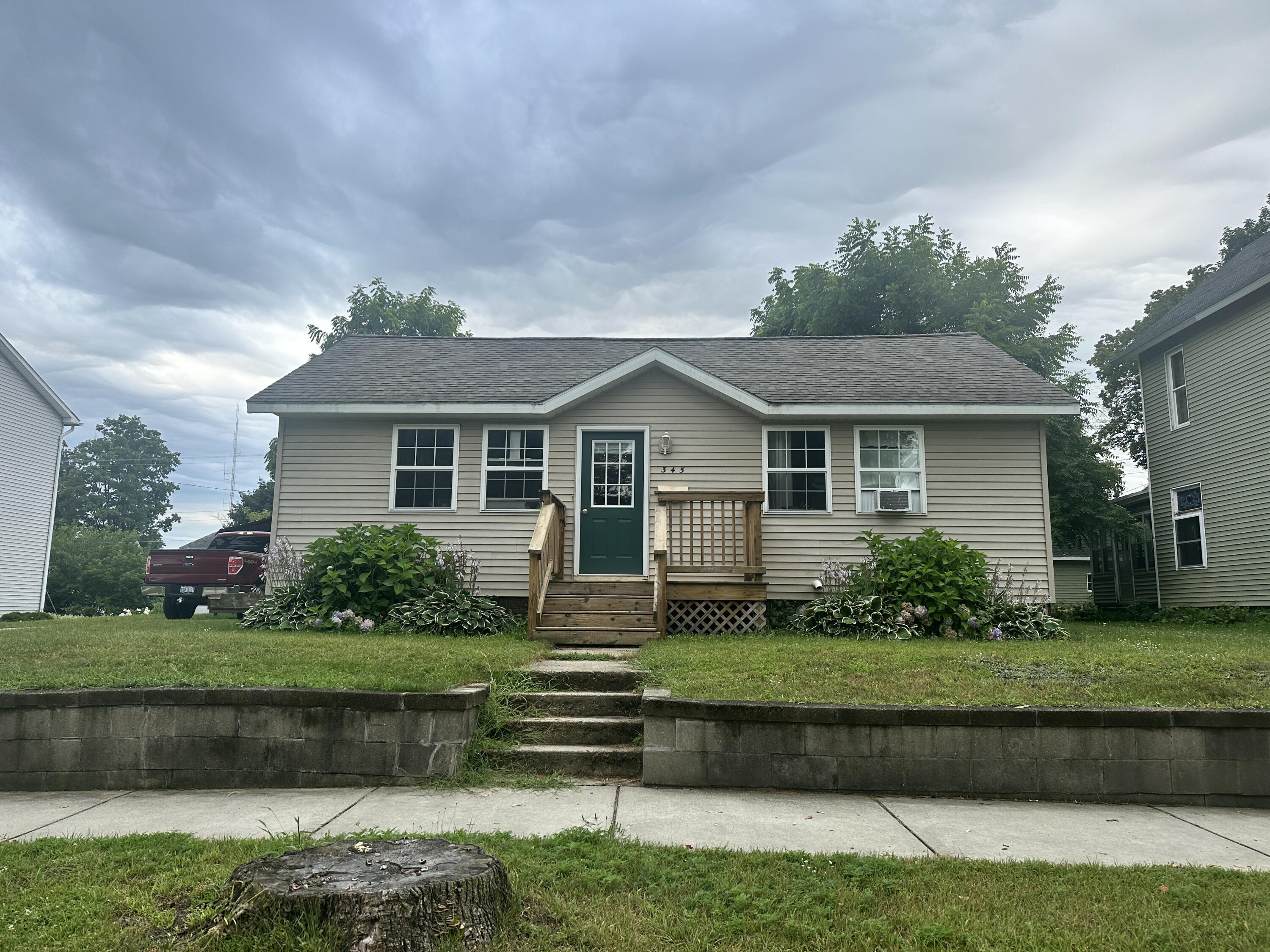 345 West Franklin Avenue Reed City, MI 49677 - Photo 15 of 15 IMG_1963