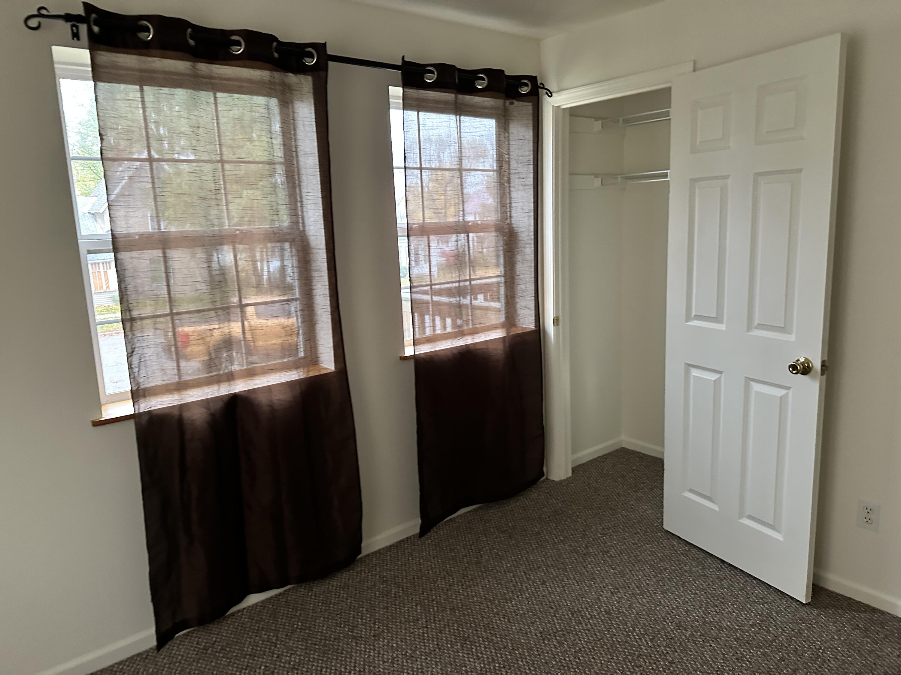 345 West Franklin Avenue Reed City, MI 49677 - Photo 5 of 15 IMG_1251