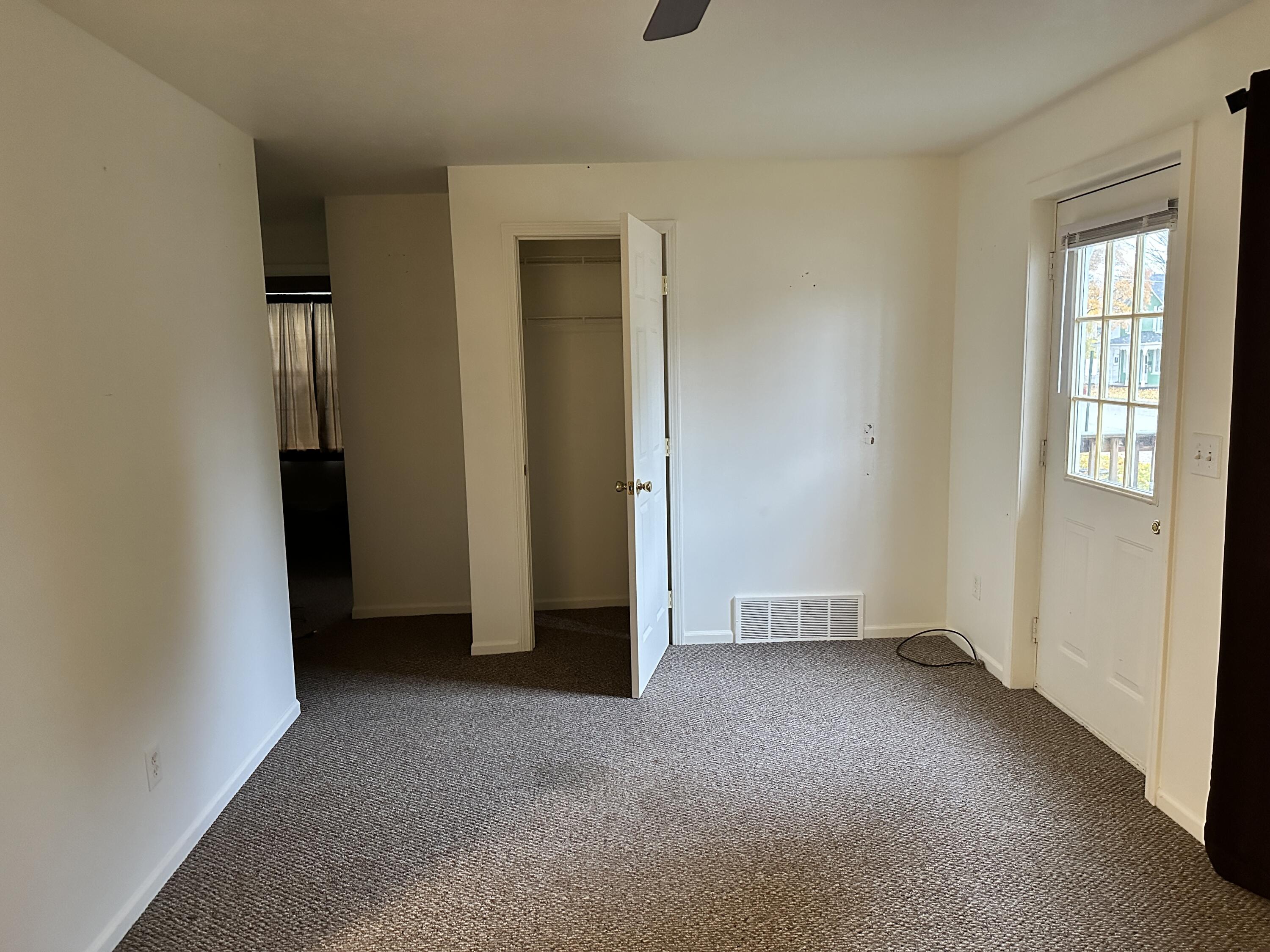 345 West Franklin Avenue Reed City, MI 49677 - Photo 6 of 15 IMG_1246