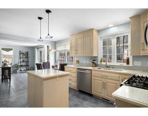 18 Roberta Road Blackstone, MA 01504 - Photo 7 of 29 Gallery Image 7