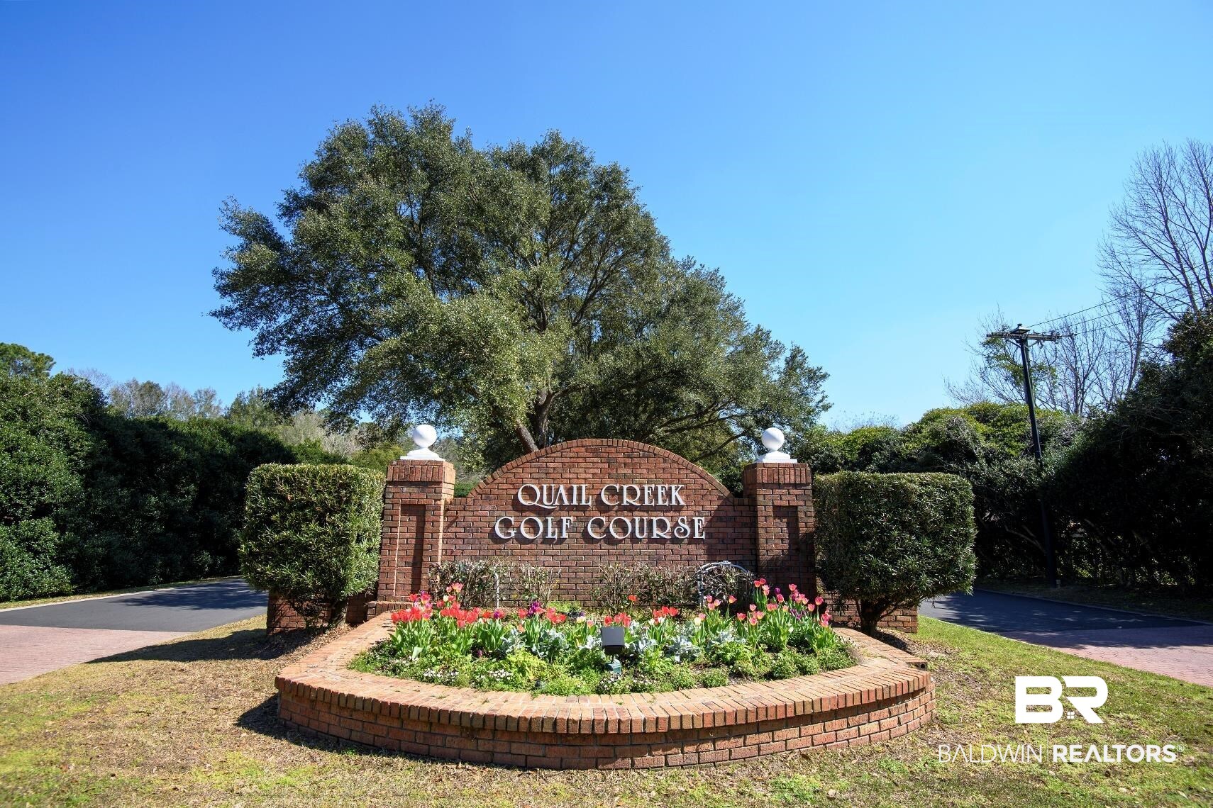 229 Divot Loop Fairhope, AL 36532 - Photo 2 of 24