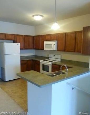 420 Hilton Road Ferndale, MI 48220 - Photo 2 of 5
