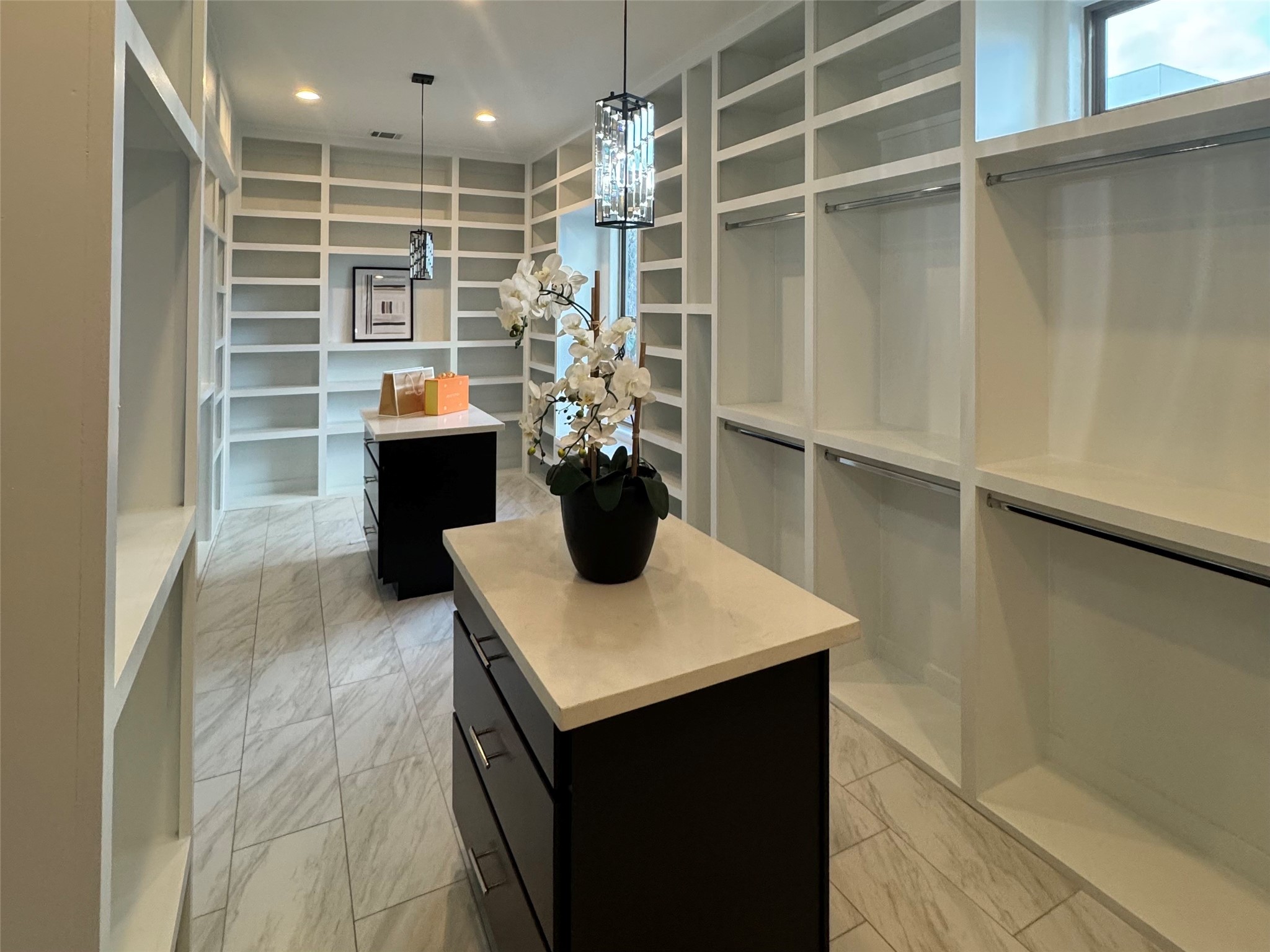 1902 West 25th Street Houston, TX 77008 - Photo 6 of 49 a view of a walk in closet and kitchen