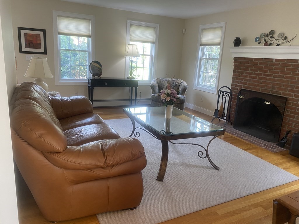 5 Richards Avenue Rutland, MA 01543 - Photo 4 of 42 Gallery Image 4