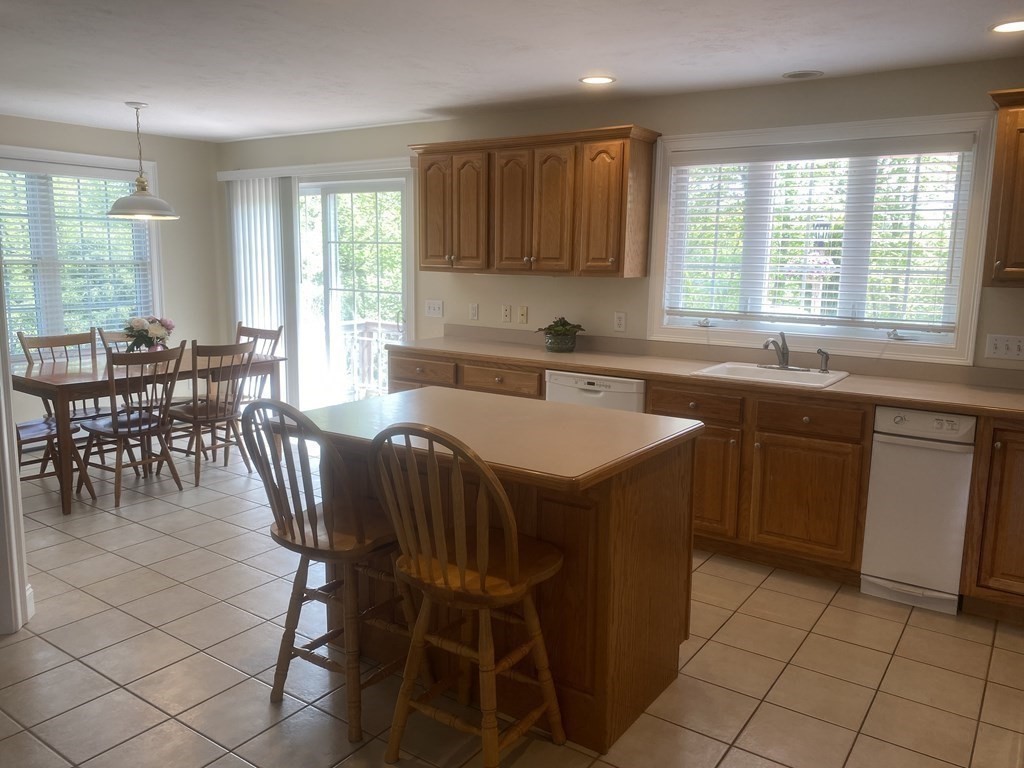 5 Richards Avenue Rutland, MA 01543 - Photo 6 of 42 Gallery Image 6