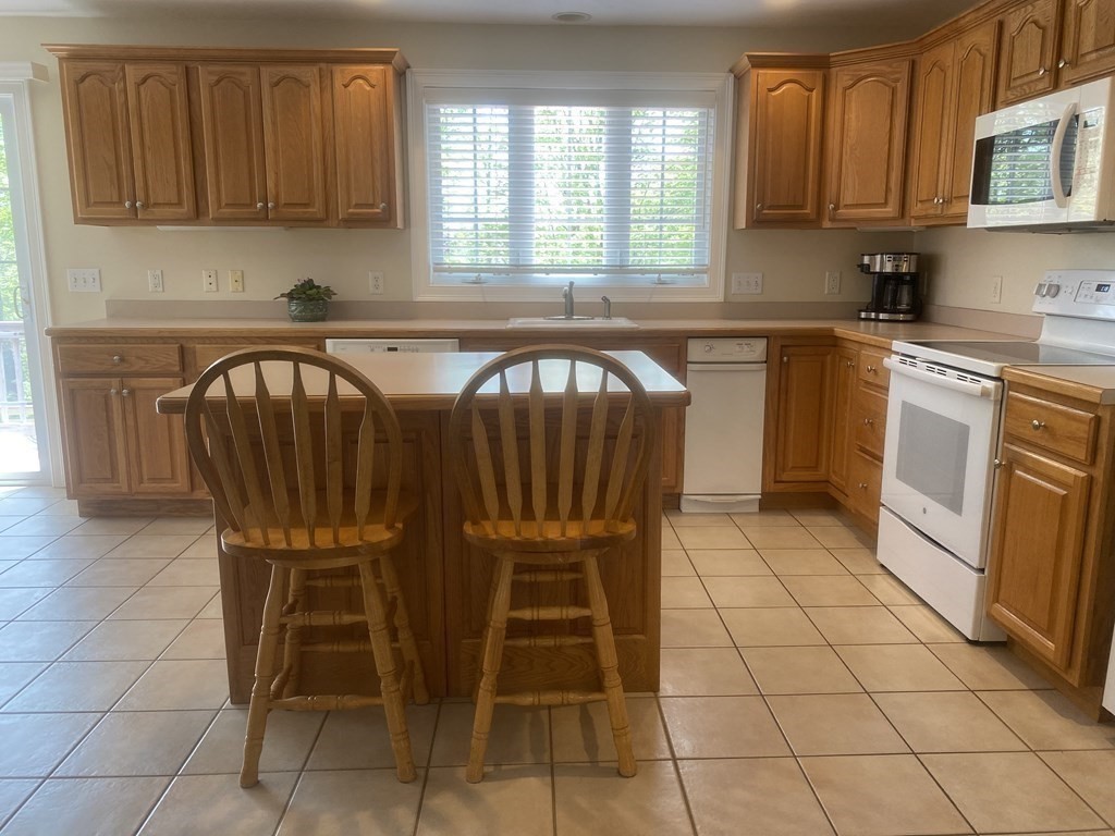 5 Richards Avenue Rutland, MA 01543 - Photo 10 of 42 Gallery Image 10