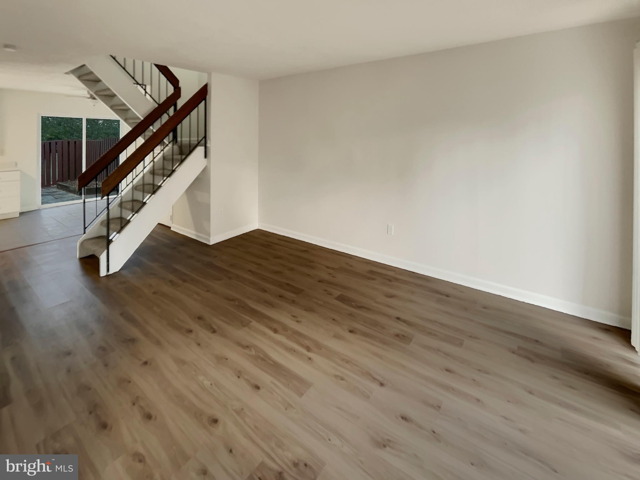 2384 Southgate Square Reston, VA 20191 - Photo 3 of 14