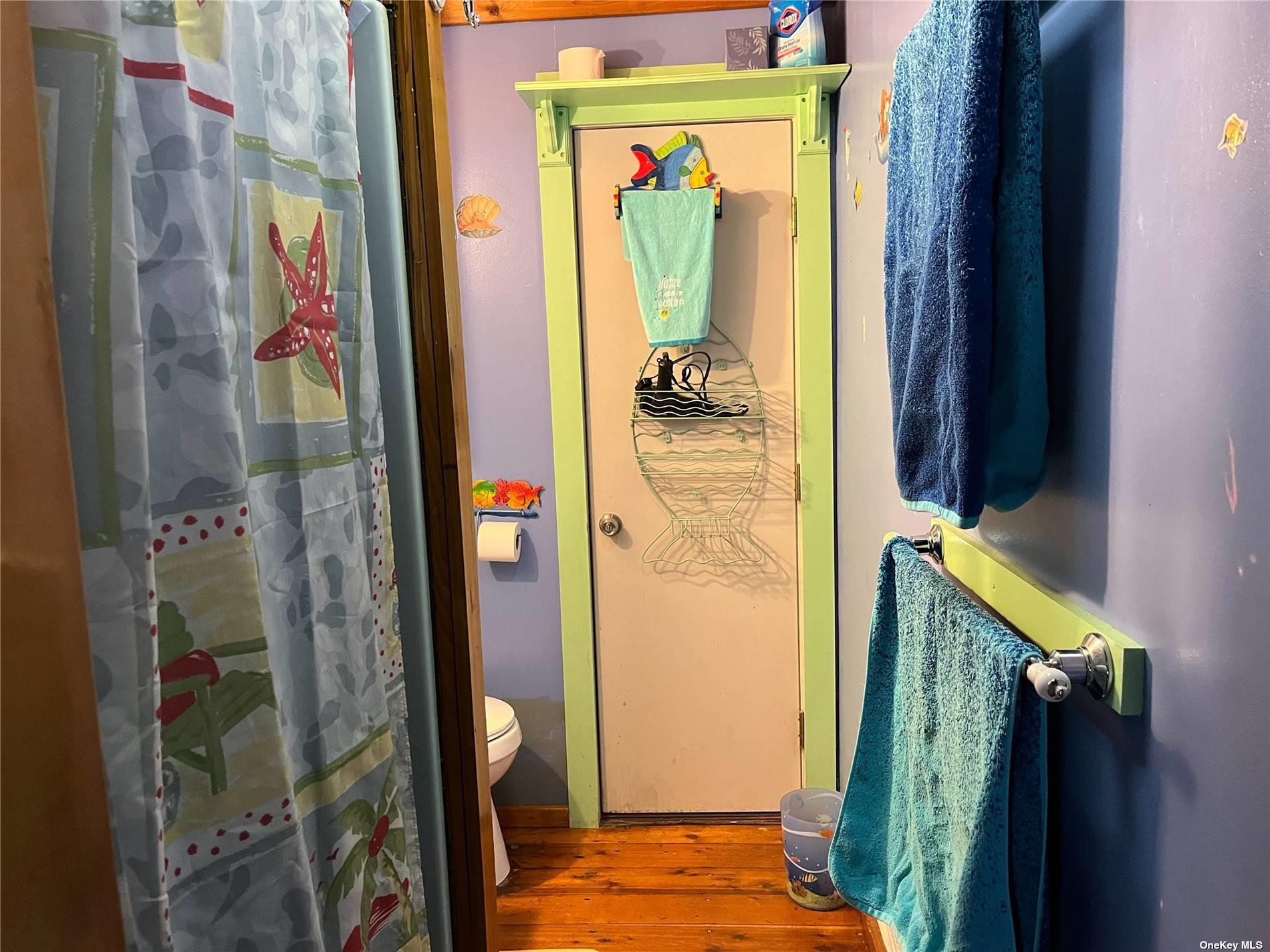 4 Surf View Walk Ocean Beach, NY 11770 - Photo 8 of 15 a view of bathroom