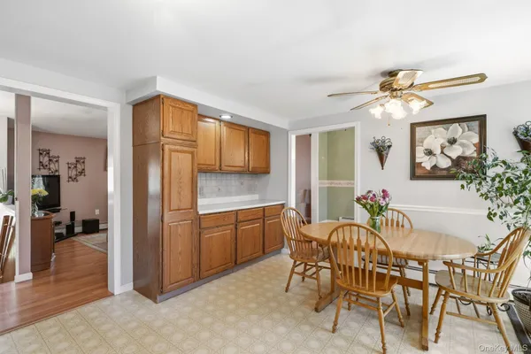 $699,000 | 68 Meadow Sweet Road, Cortlandt Manor, NY 10567