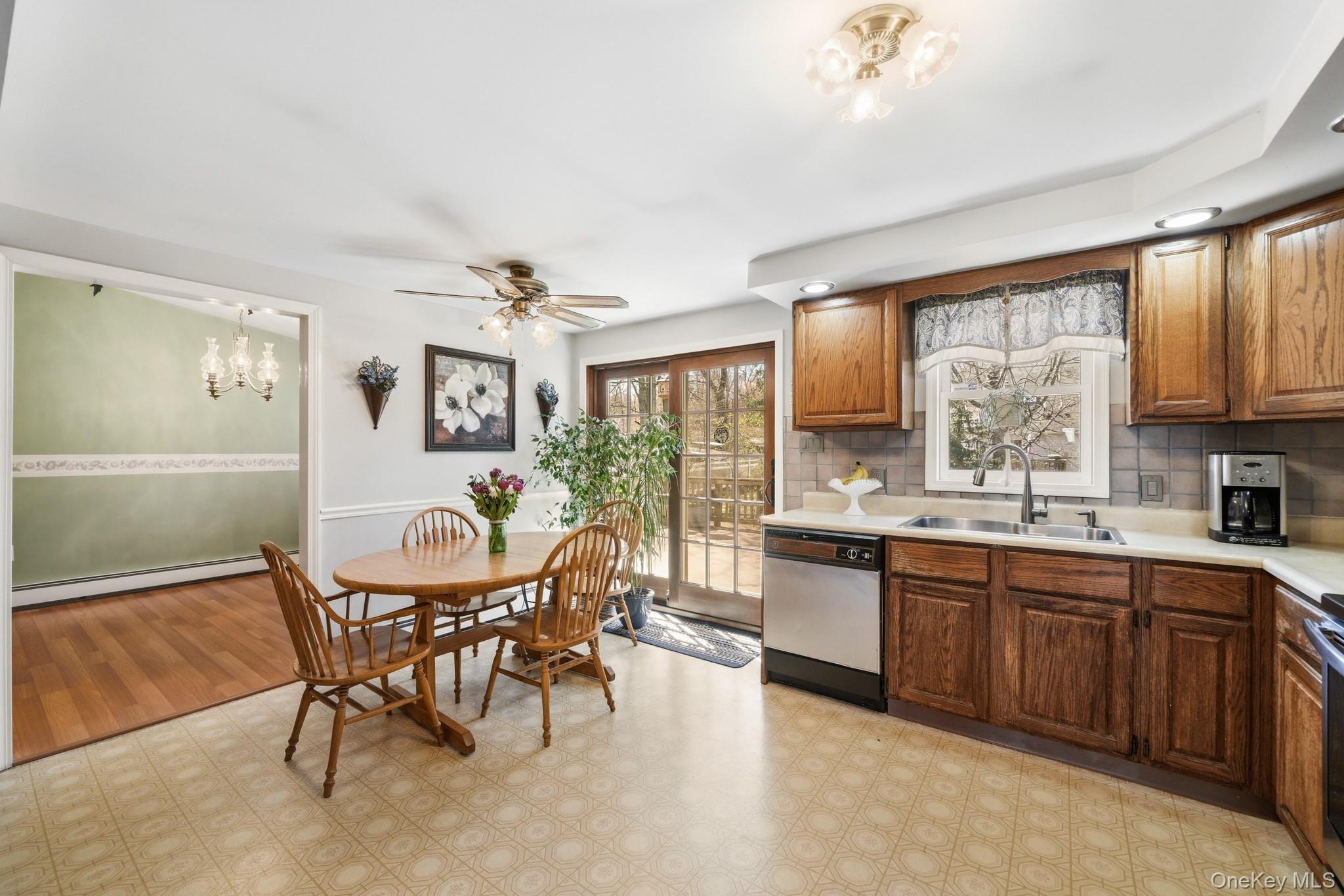 68 Meadow Sweet Road Cortlandt Manor, NY 10567 - Photo 16 of 42