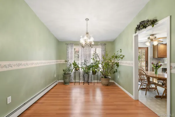 $699,000 | 68 Meadow Sweet Road, Cortlandt Manor, NY 10567