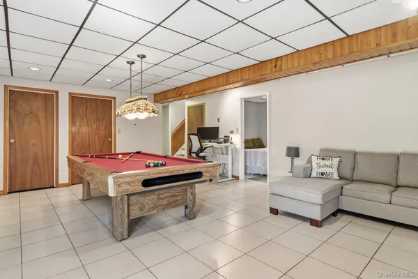 $699,000 | 68 Meadow Sweet Road, Cortlandt Manor, NY 10567