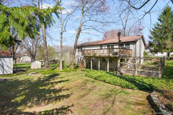 $699,000 | 68 Meadow Sweet Road, Cortlandt Manor, NY 10567