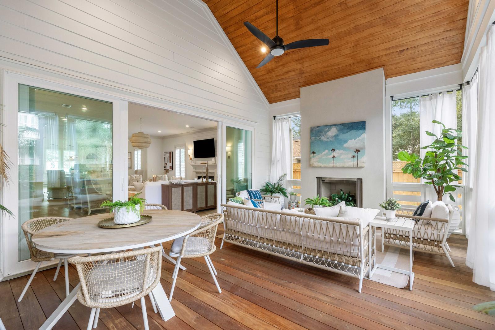 452 Morrison Street Mount Pleasant, SC 29464 - Photo 34 of 61 Screened In Porch