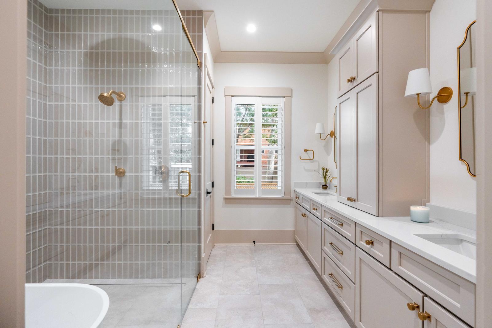 452 Morrison Street Mount Pleasant, SC 29464 - Photo 37 of 61 Primary Suite - Main Level