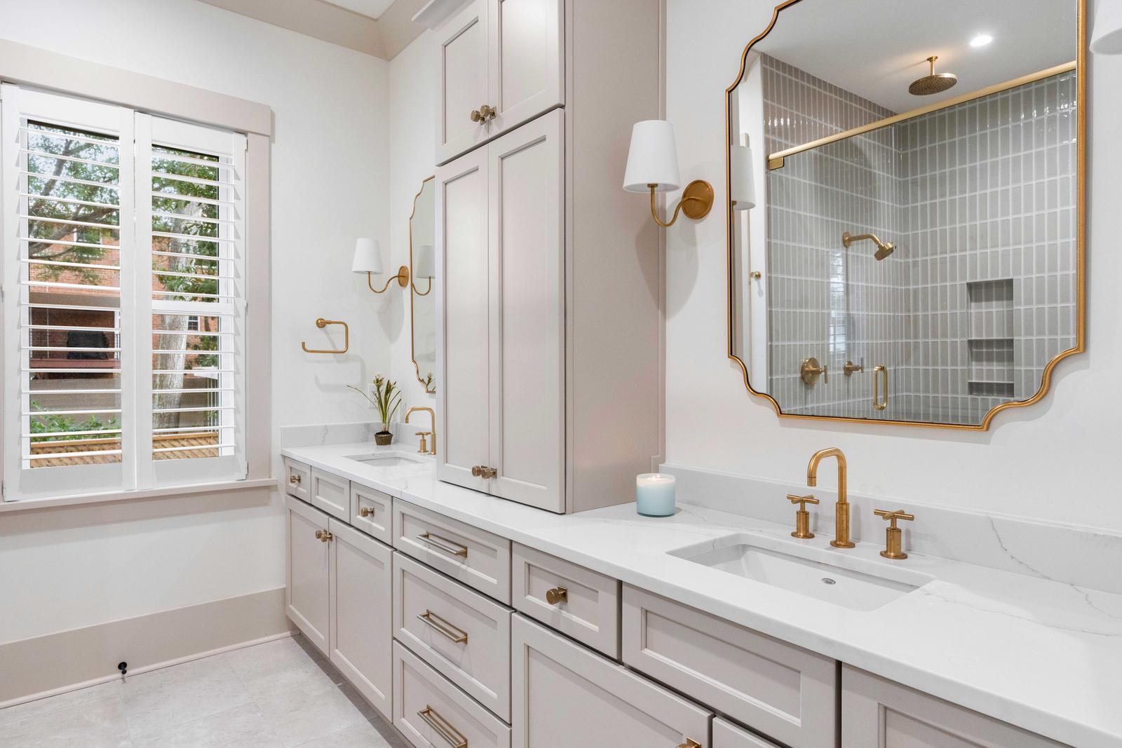 452 Morrison Street Mount Pleasant, SC 29464 - Photo 38 of 61 Primary Suite - Main Level