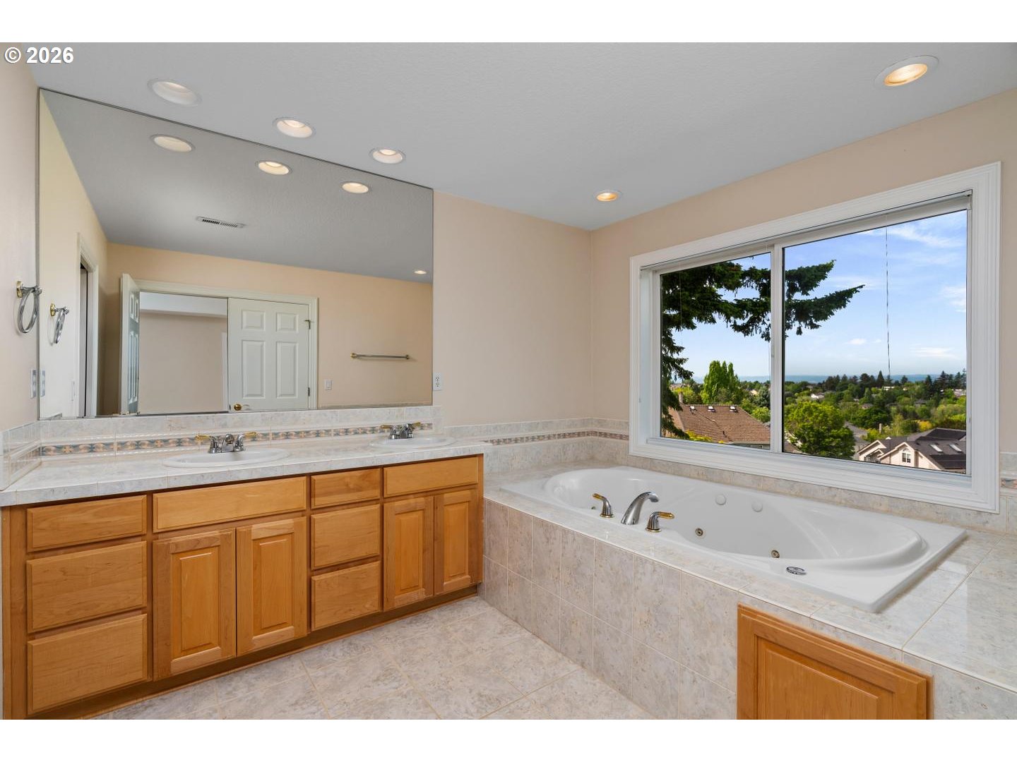 16663 Southwest Whitetail Lane Beaverton, OR 97007 - Photo 25 of 42