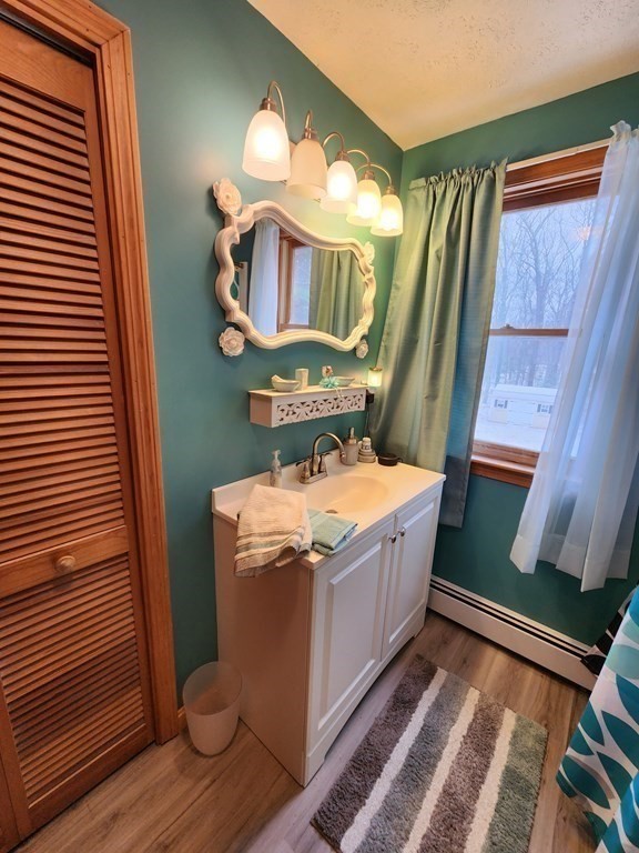 170 Farnsworth Road Templeton, MA 01468 - Photo 30 of 36 Gallery Image 30